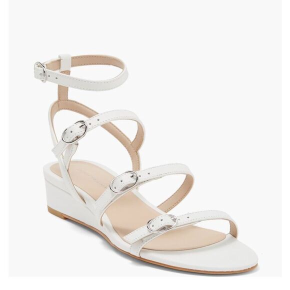 STUART WEITZMAN Grecian Buckle Wedge Sandal In White leather size 7.5 NWB - Picture 1 of 6